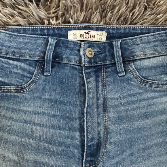 HOLLISTER RIPPED JEANS - Picture 3 of 5